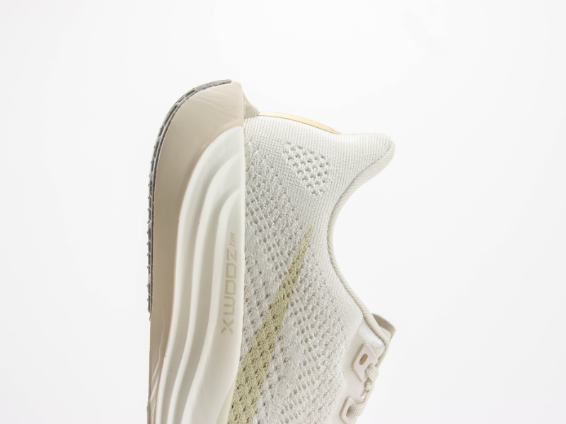 Pegasus Plus 'Beige