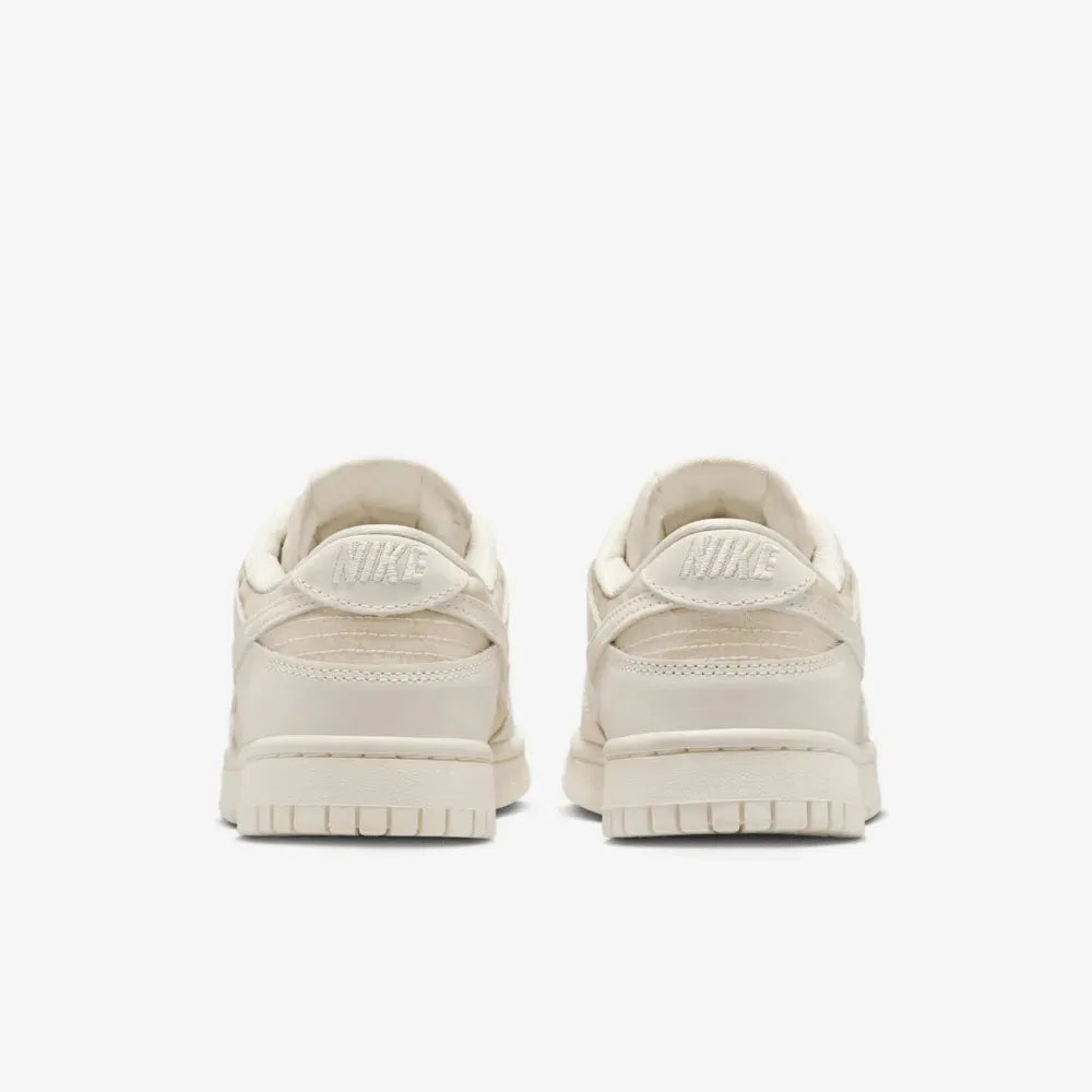 Tênis Nike Dunk Low Lace Soft Pearl
