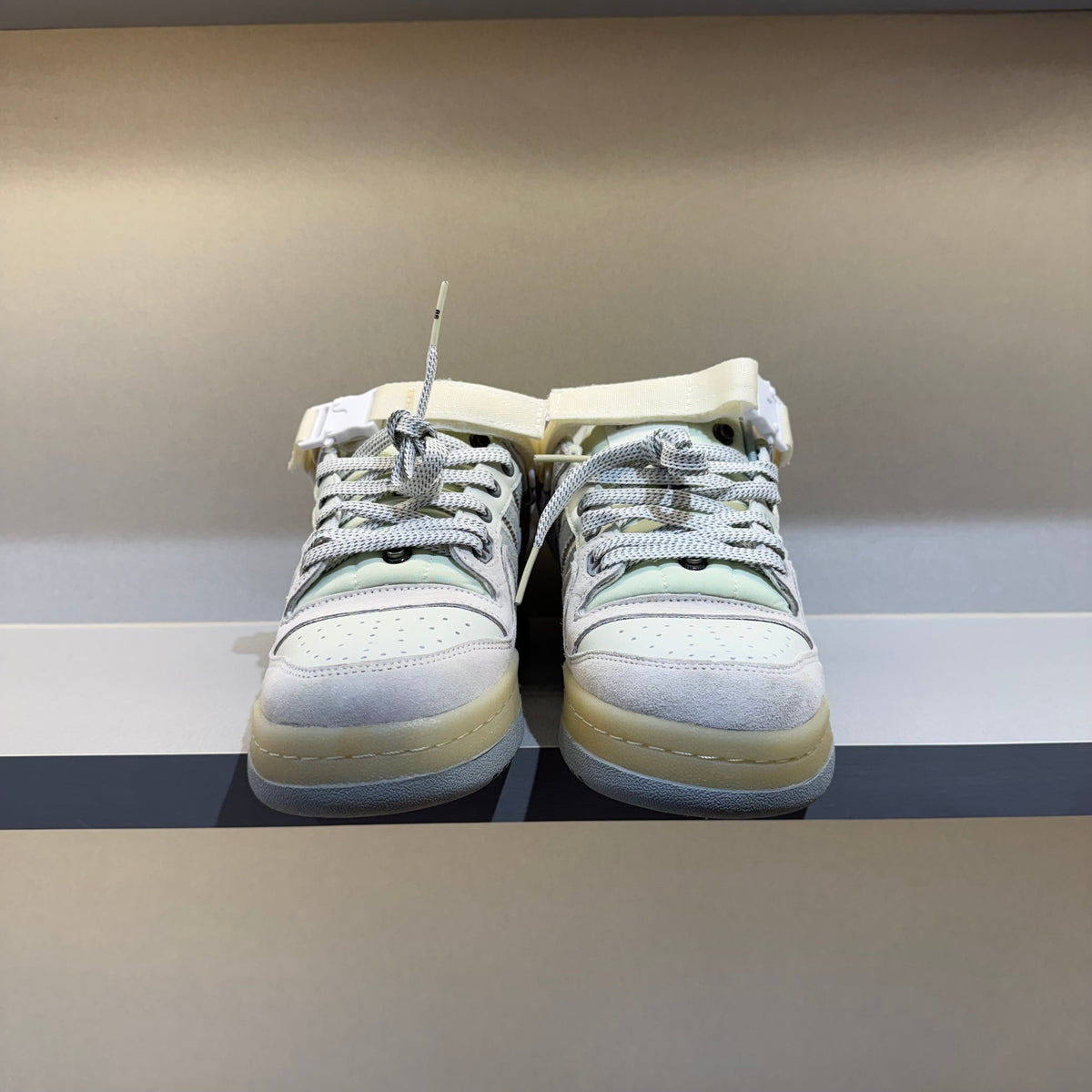 Adidas Forum Bad Bunny Buckle (Pronta Entrega)