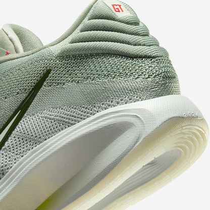 Nike G.T. Hustle 3