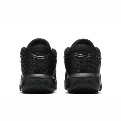 LeBron Witness 8