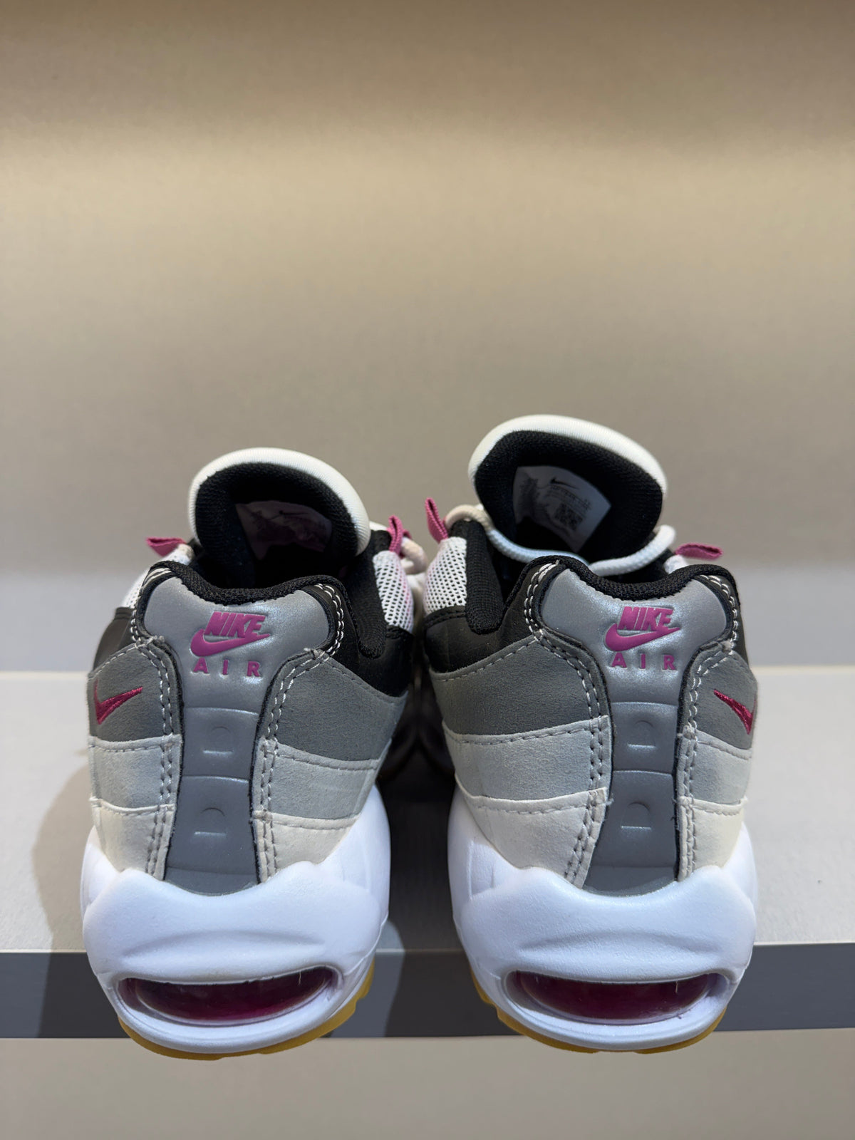 Nike SB Air Max 95 Summit White Cactus Flower (Pronta Entrega)