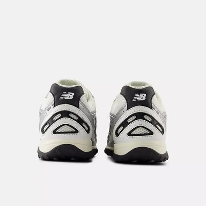 New Balance 204L Silver Metallic Black