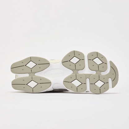 New Balance 9060 Grey White