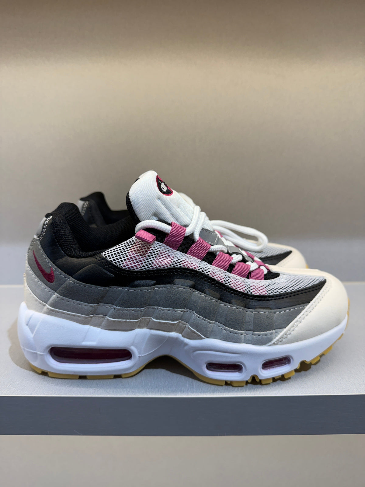 Nike SB Air Max 95 Summit White Cactus Flower (Pronta Entrega)