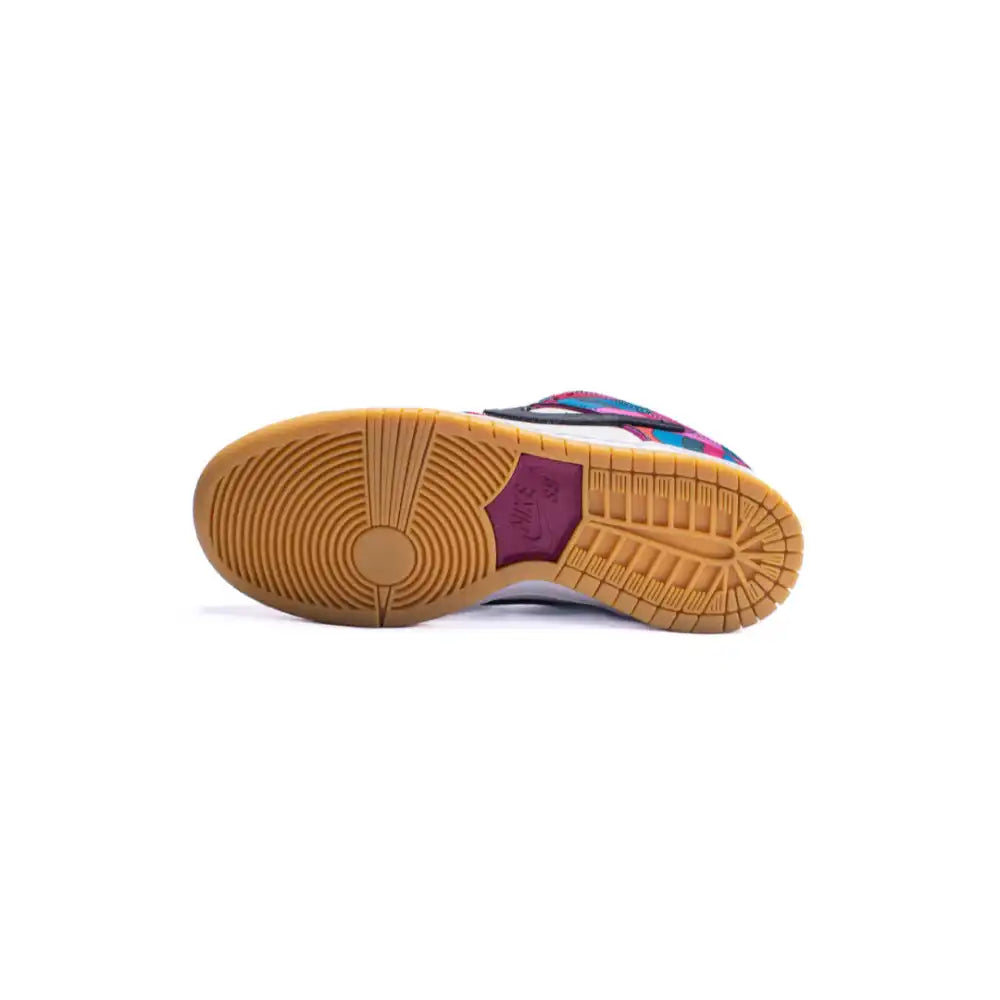 Tênis Parra x Nike SB Dunk Low Pro Abstract Art