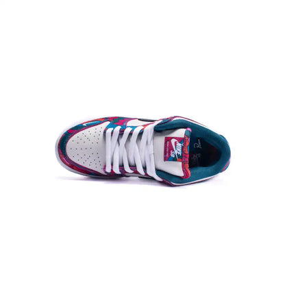 Tênis Parra x Nike SB Dunk Low Pro Abstract Art