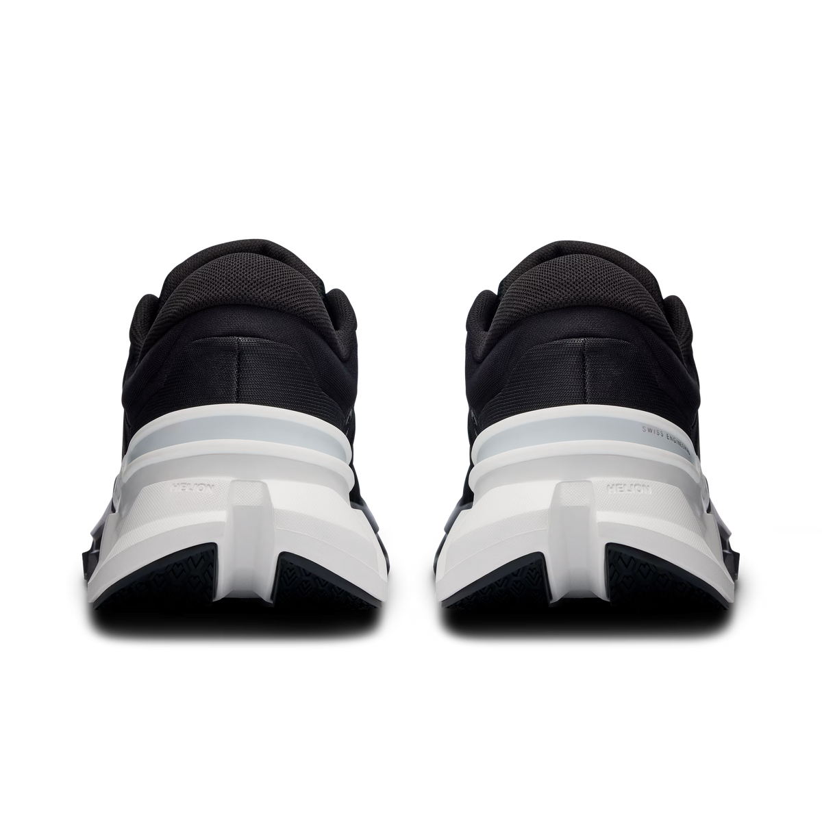 Tênis Feminino On Running Cloudflyer 5 Black | White