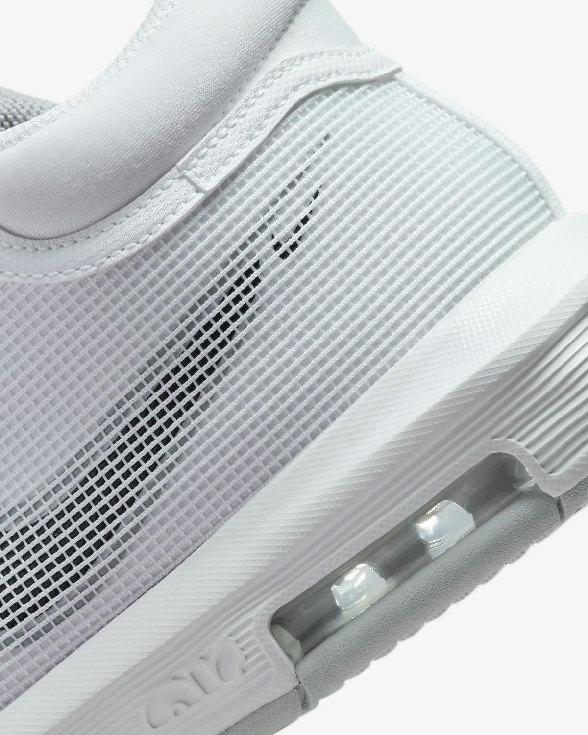 LeBron Witness 8