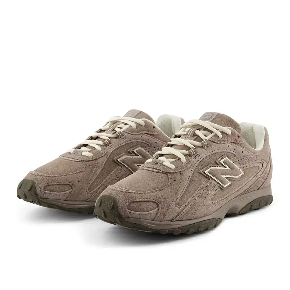 New Balance 204L Beige