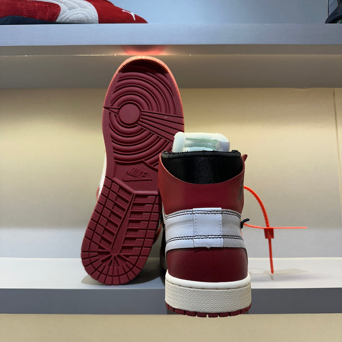 Nike Jordan 1 Retro High x Off White Chicago (Pronta Entrega)