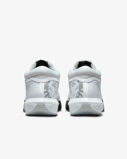 LeBron Witness 8