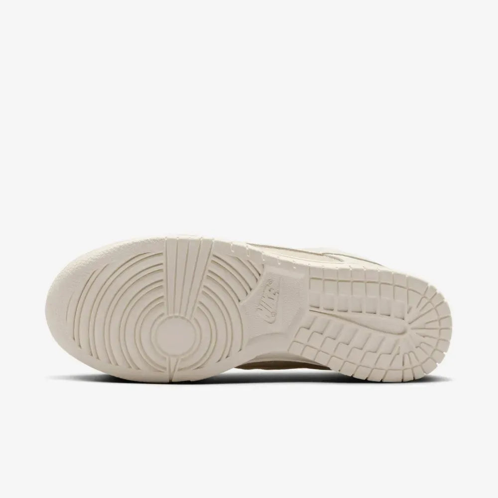 Tênis Nike Dunk Low Lace Soft Pearl