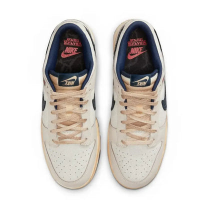 Tênis Nike Dunk Low Stranger Things Phatom