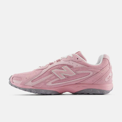 New Balance 204L Pastel Pink