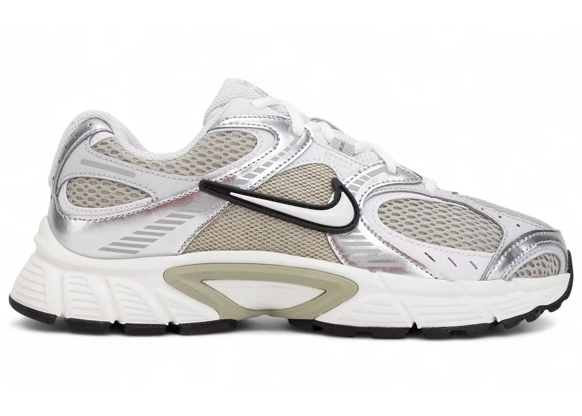 Nike V5 RNR Spruce Fog Metallic Silver Summit White
