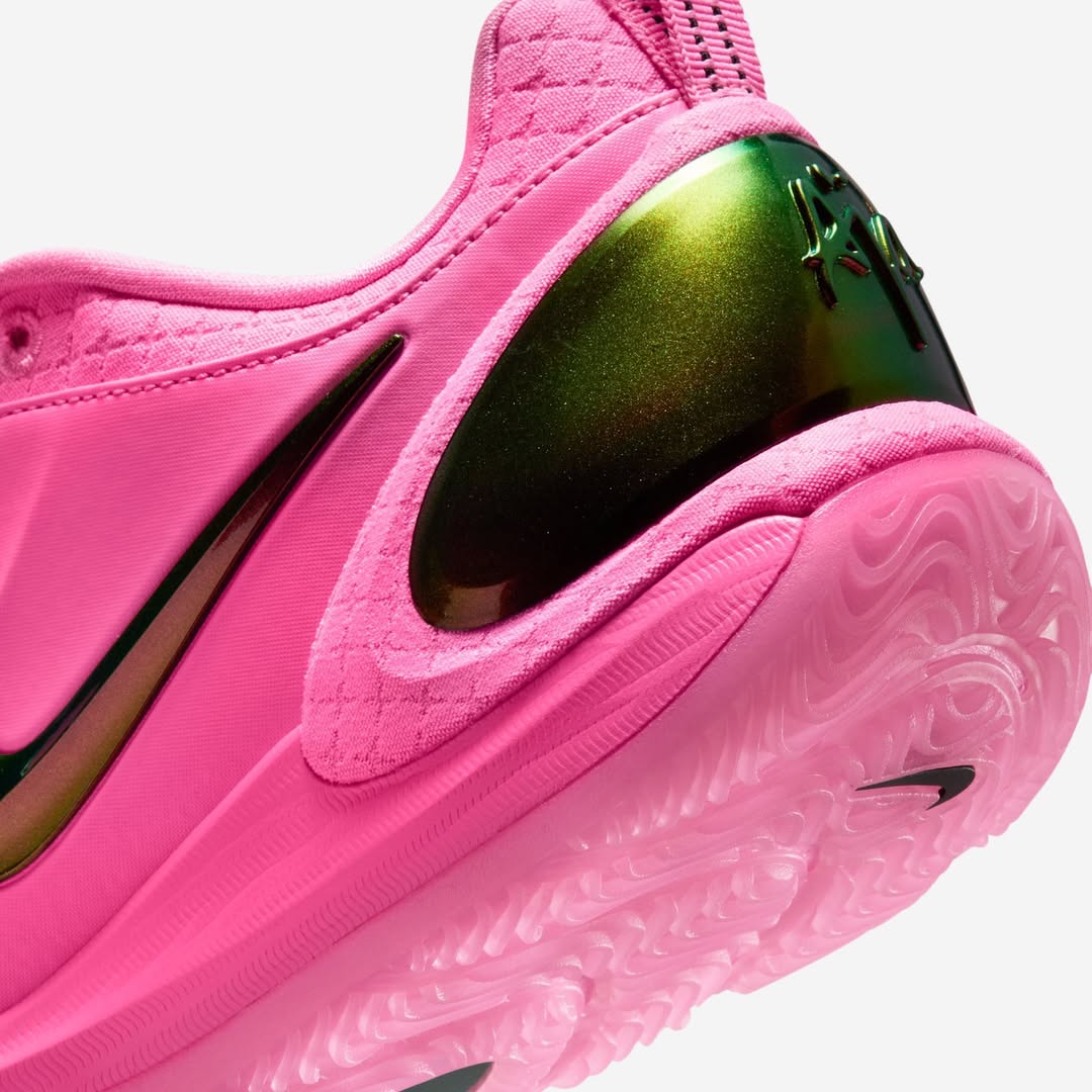 Nike A'Two 'A'Pink Shoe'