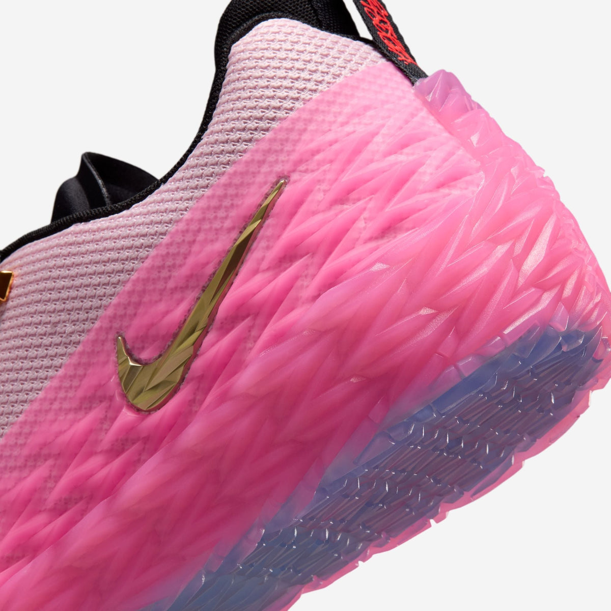 Nike S.T. Charge “NEO PINK”