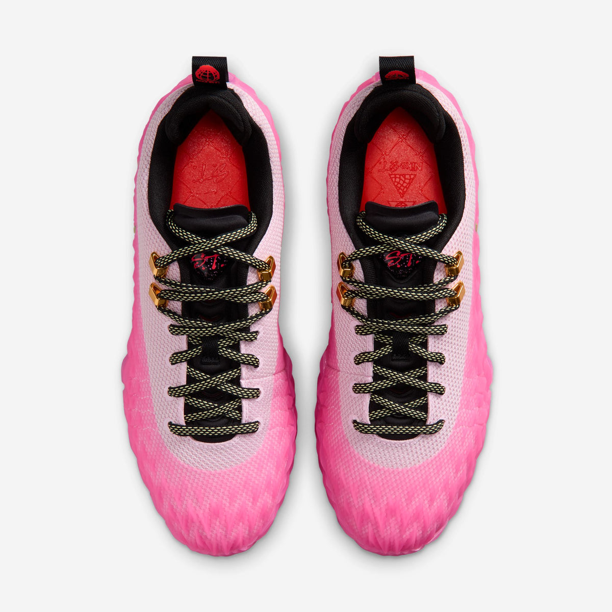 Nike S.T. Charge “NEO PINK”