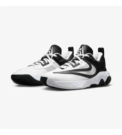 Giannis Immortality 3 "Oreo"
