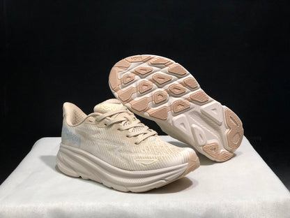 Hoka Clifton 9 'Beige-Pink'