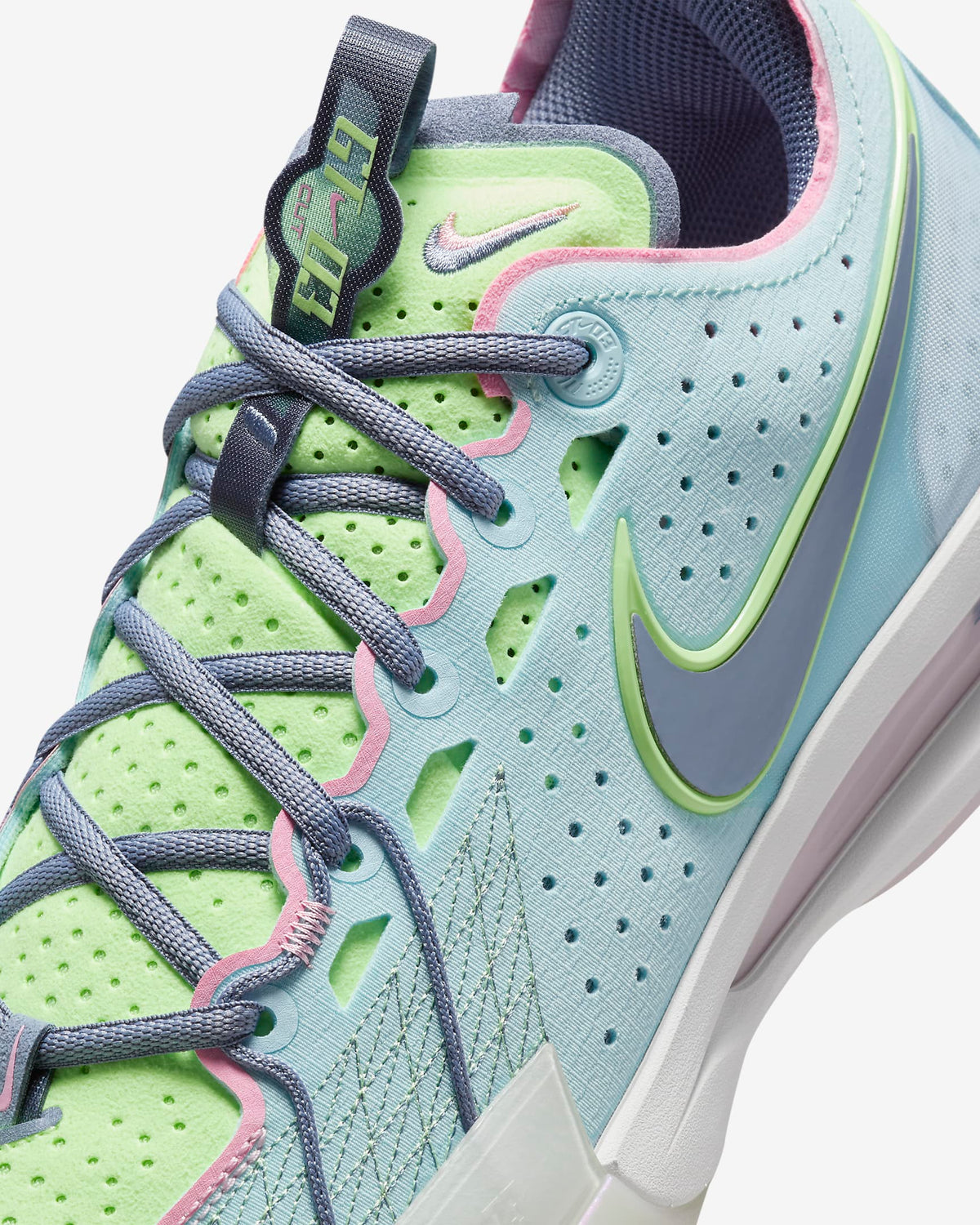 Tênis Nike G.T. Cut 3
