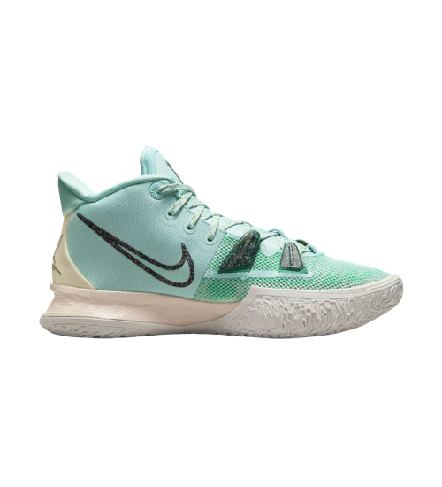 Nike Kyrie 7 'Copa'