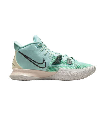 Nike Kyrie 7 'Copa'