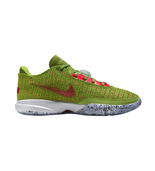 Nike LeBron 20 'Christmas'