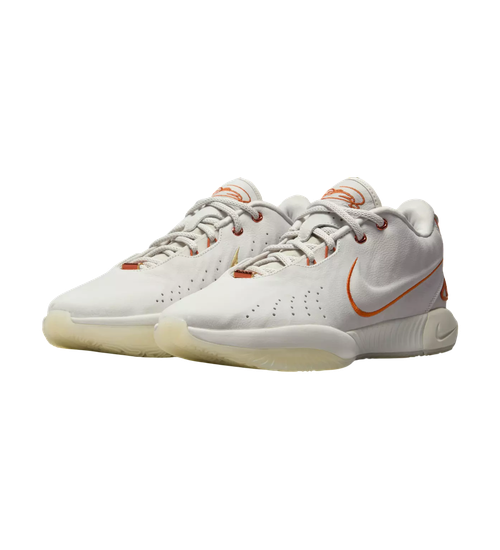 Nike LeBron 21 'Akoya'