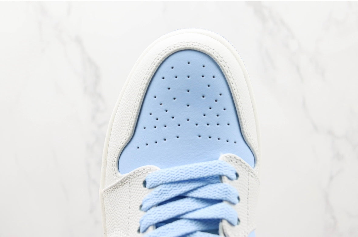 Tênis Jordan 1 Low Reverse Ice Blue