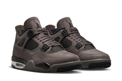 Tênis Nike Air Jordan 4 Cave Stone and Black Marrom